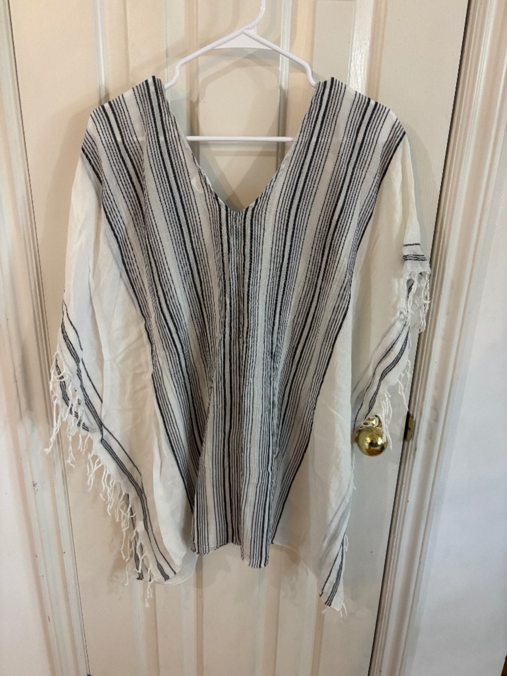 Club Monaco black and white beach cover up * accepting offers